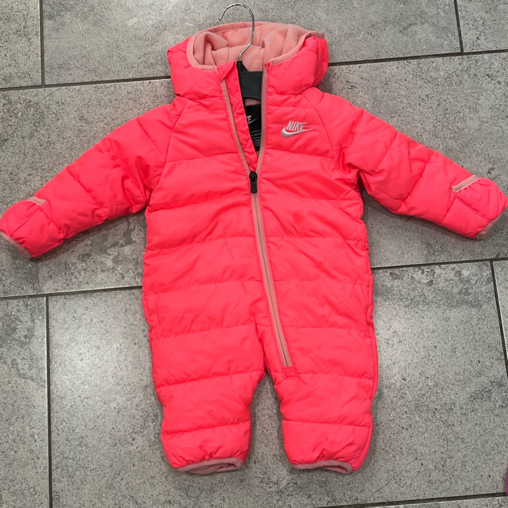 Like New- 3 Months Nike Snowsuit